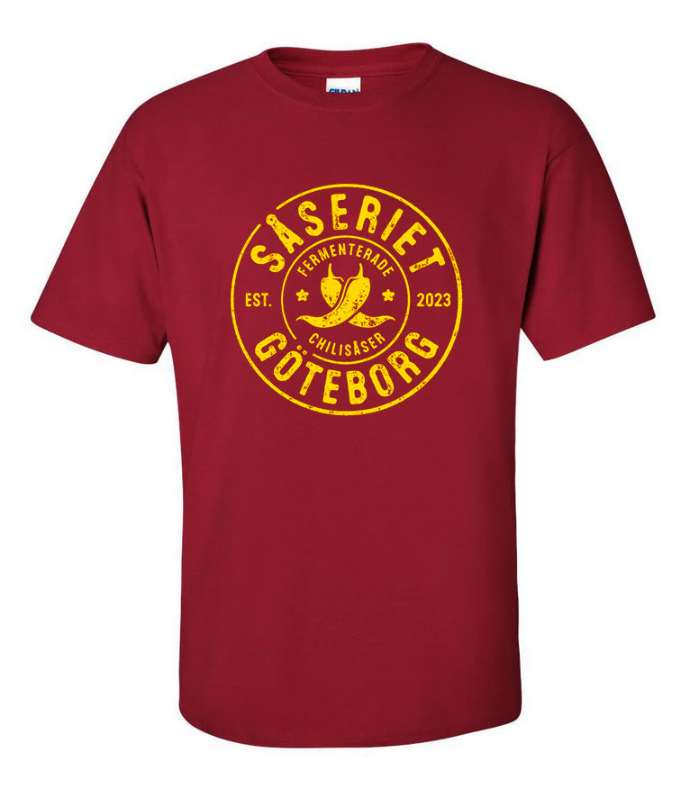T-shirt med logo (2O23)