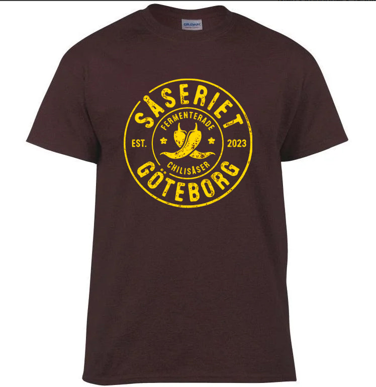 T-shirt med logo (2O23)